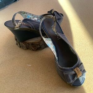 Fashion Platforms Blue Shoes Shoes  Fits Size 6”